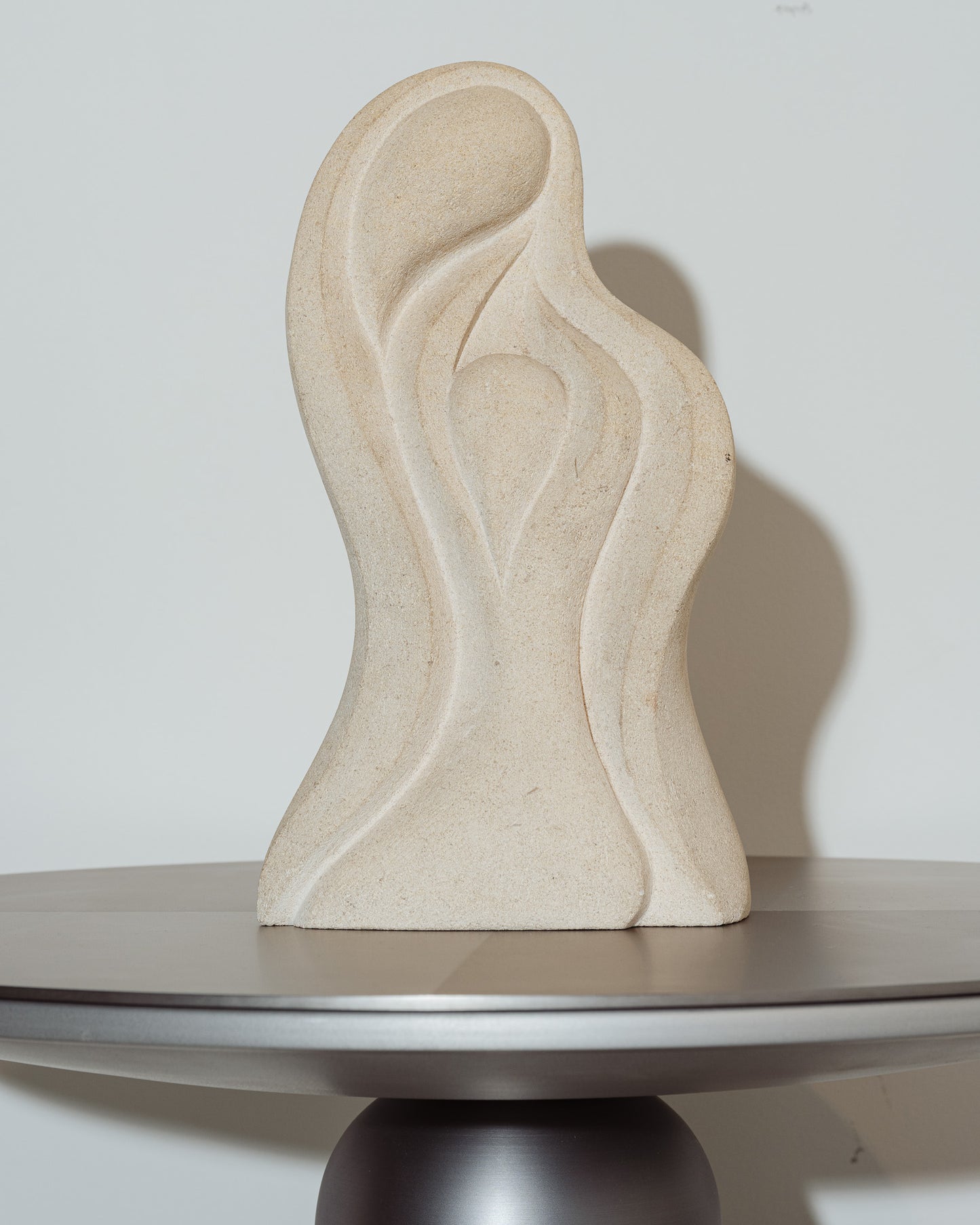 SCULPTURE EN PIERRE DE TRAVERTIN, ALBERT TORMOS, 1980s