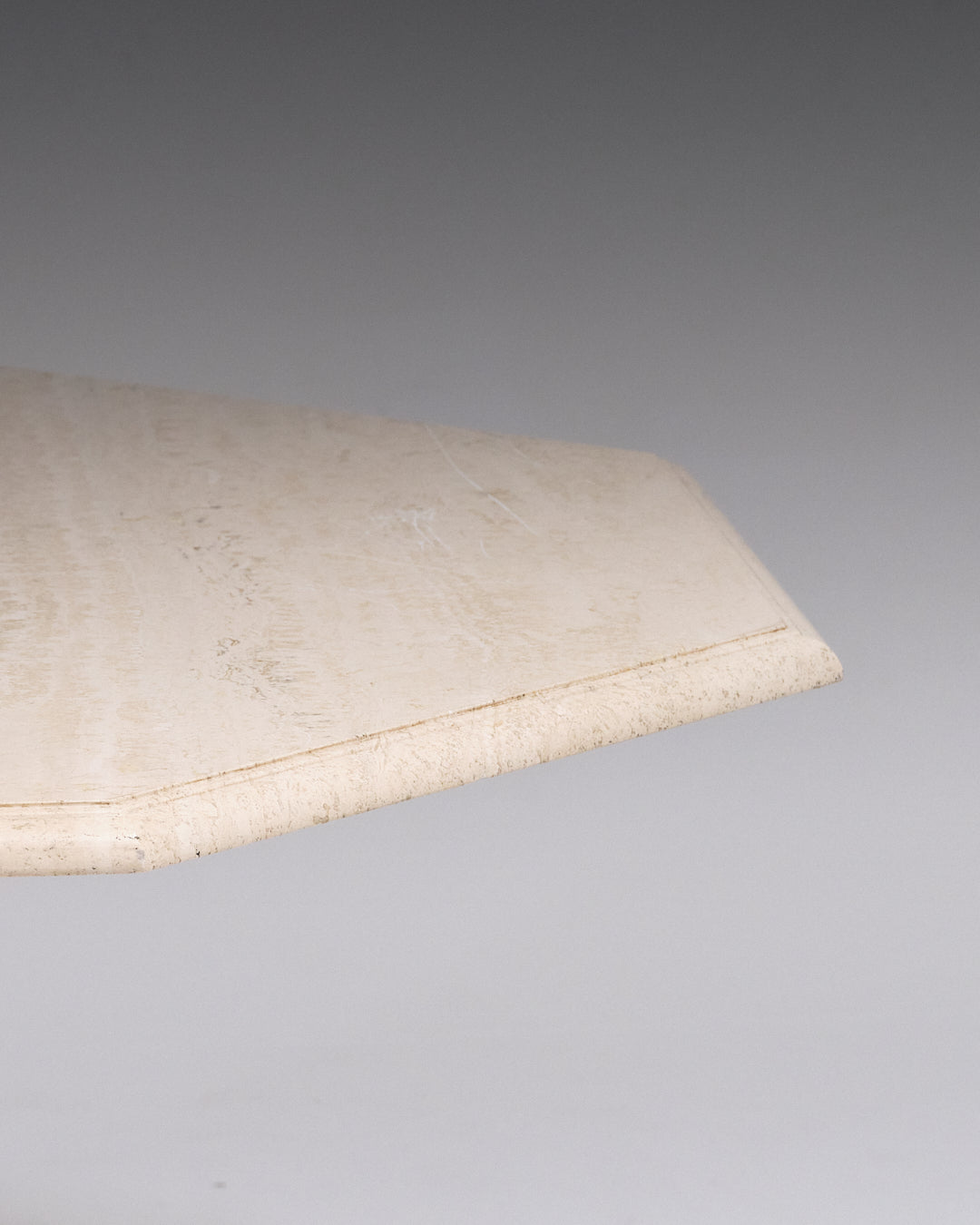 TABLE À MANGER EN TRAVERTIN, 1970s