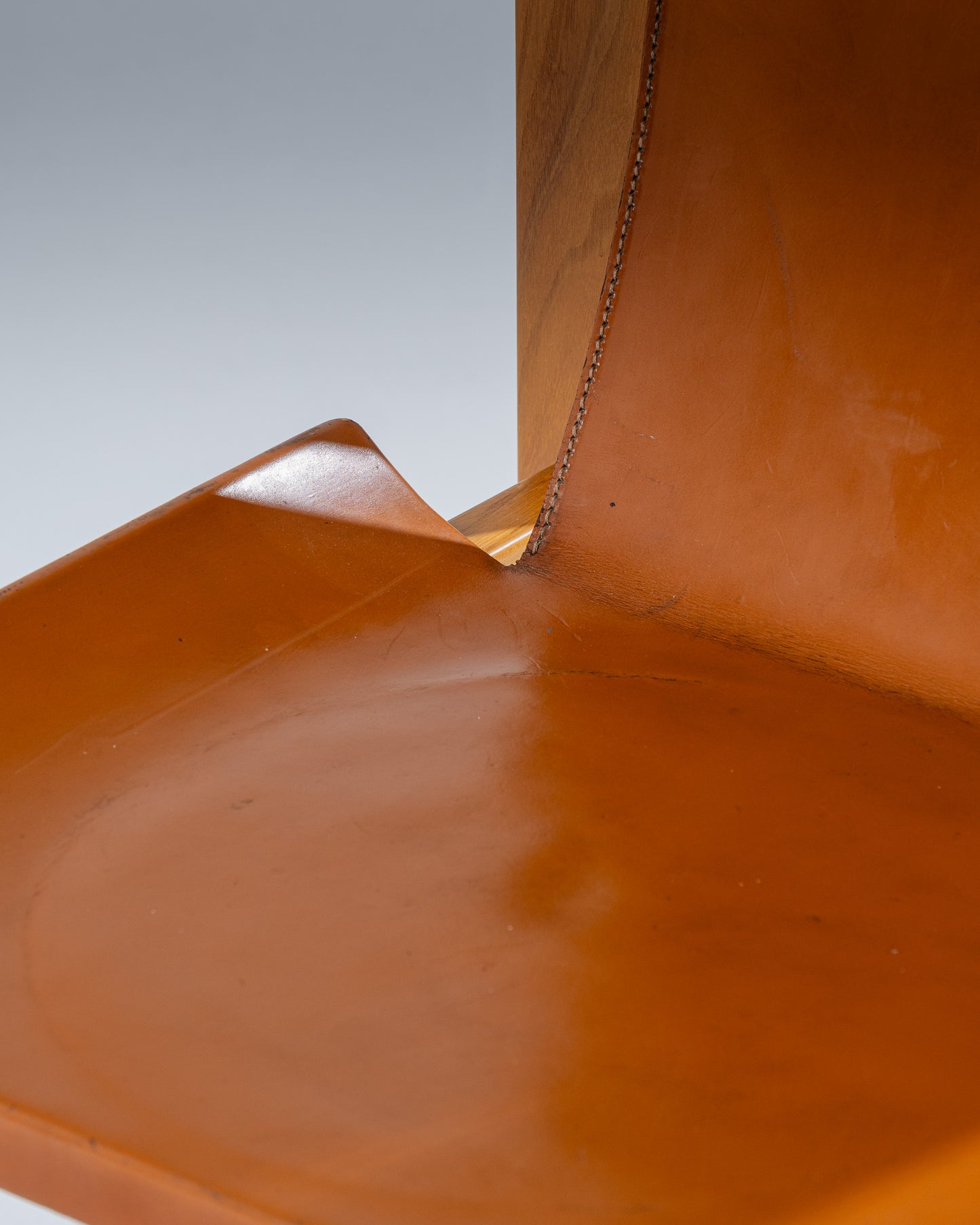 ELM AND LEATHER CHAIR, LUIGI GORGONI, 1970s