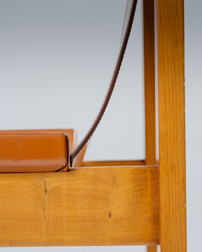 PAIRE DE CHAISES EN ORME ET CUIR, LUIGI GORGONI, 1970s