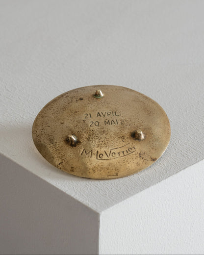 VIDE-POCHE TAUREAU EN BRONZE DORÉ, MAX LE VERRIER, 1930s