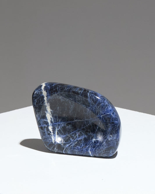 BLUE SODALITE POCKET TRAY / ASHTRAY, 1970s 