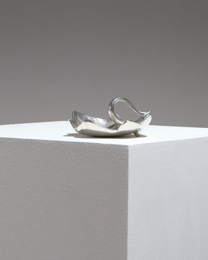 TIN LEAF POCKET TRAY, 1960s 