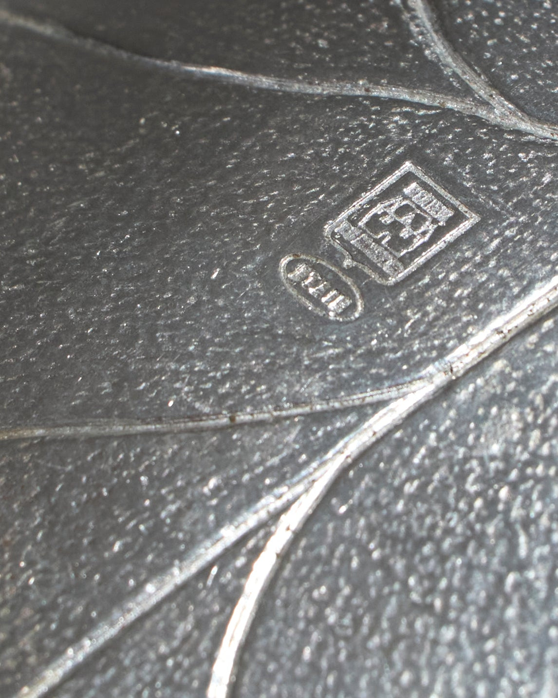 TIN LEAF POCKET TRAY, 1960s 