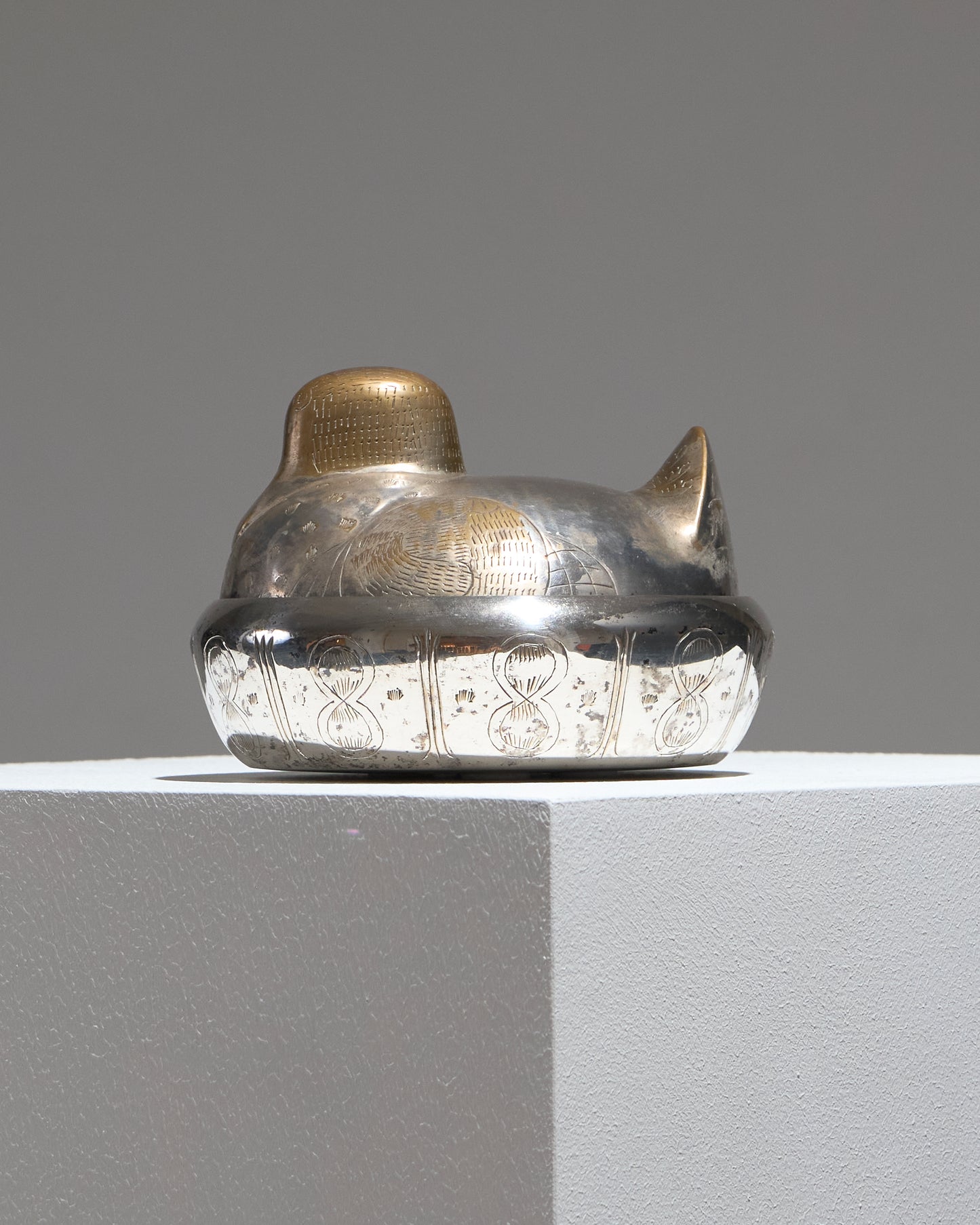 BOÎTE POULE EN LAITON ARGENTÉ, 1970s