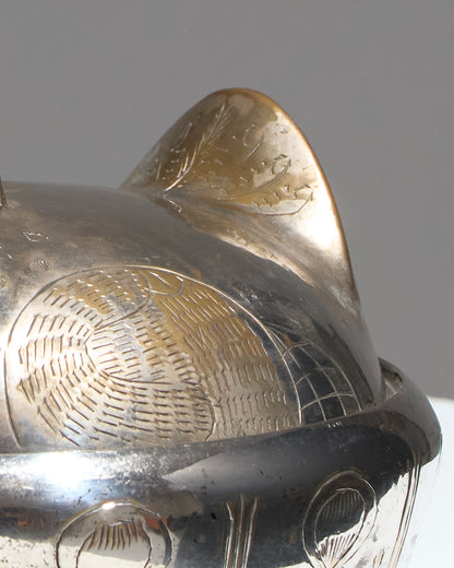 BOÎTE POULE EN LAITON ARGENTÉ, 1970s