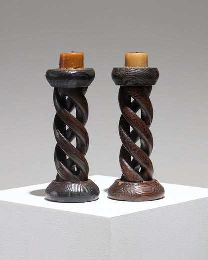 PAIRE DE BOUGEOIRS EN BOIS TORSADÉ, 1950s