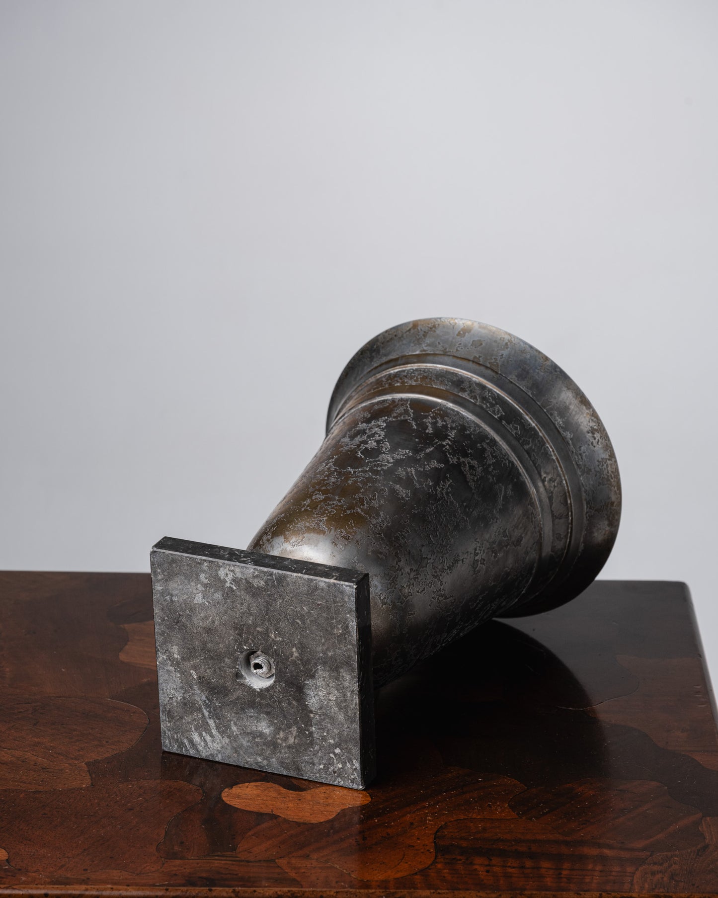 ART DECO METAL AND COPPER TULIP LAMP, 1930s