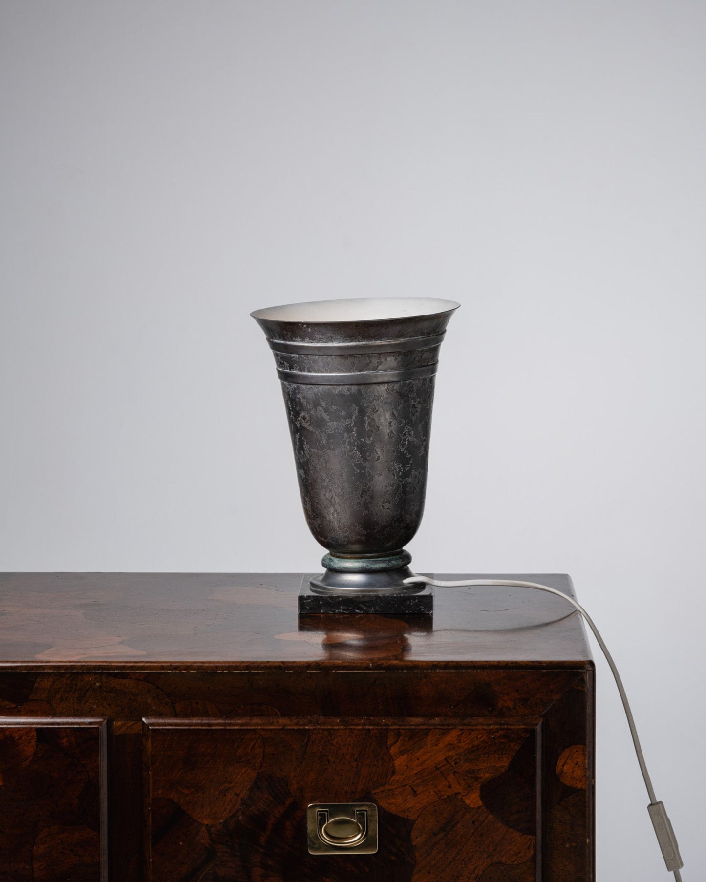 ART DECO METAL AND COPPER TULIP LAMP, 1930s