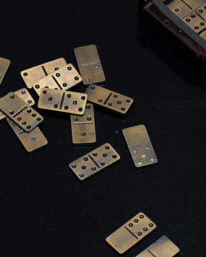 PETIT JEU DE DOMINOS EN BOIS ET MÉTAL, 1980s