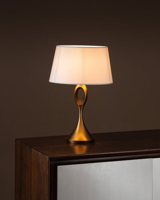 LAMPE À POSER EN LAITON, 2000s