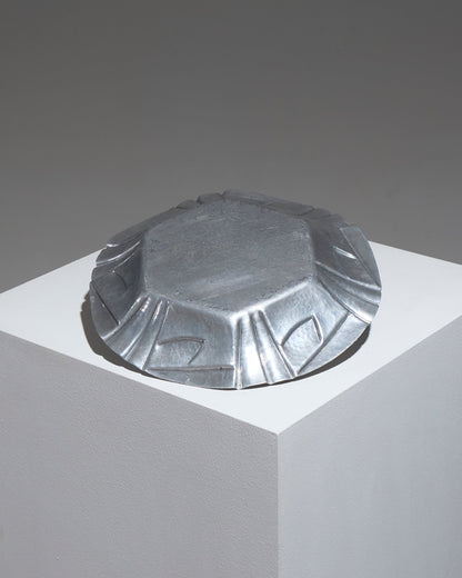 HAMMERED PEWTER DISH, LOUIS HOUZEAUX, 1930s
