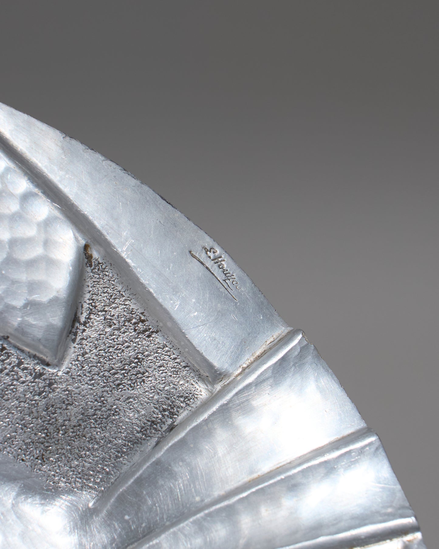 HAMMERED PEWTER DISH, LOUIS HOUZEAUX, 1930s