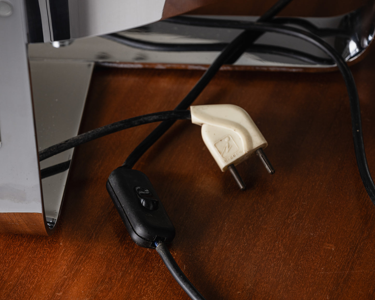 METAL LAMP, JACQUES QUINET, 1970s