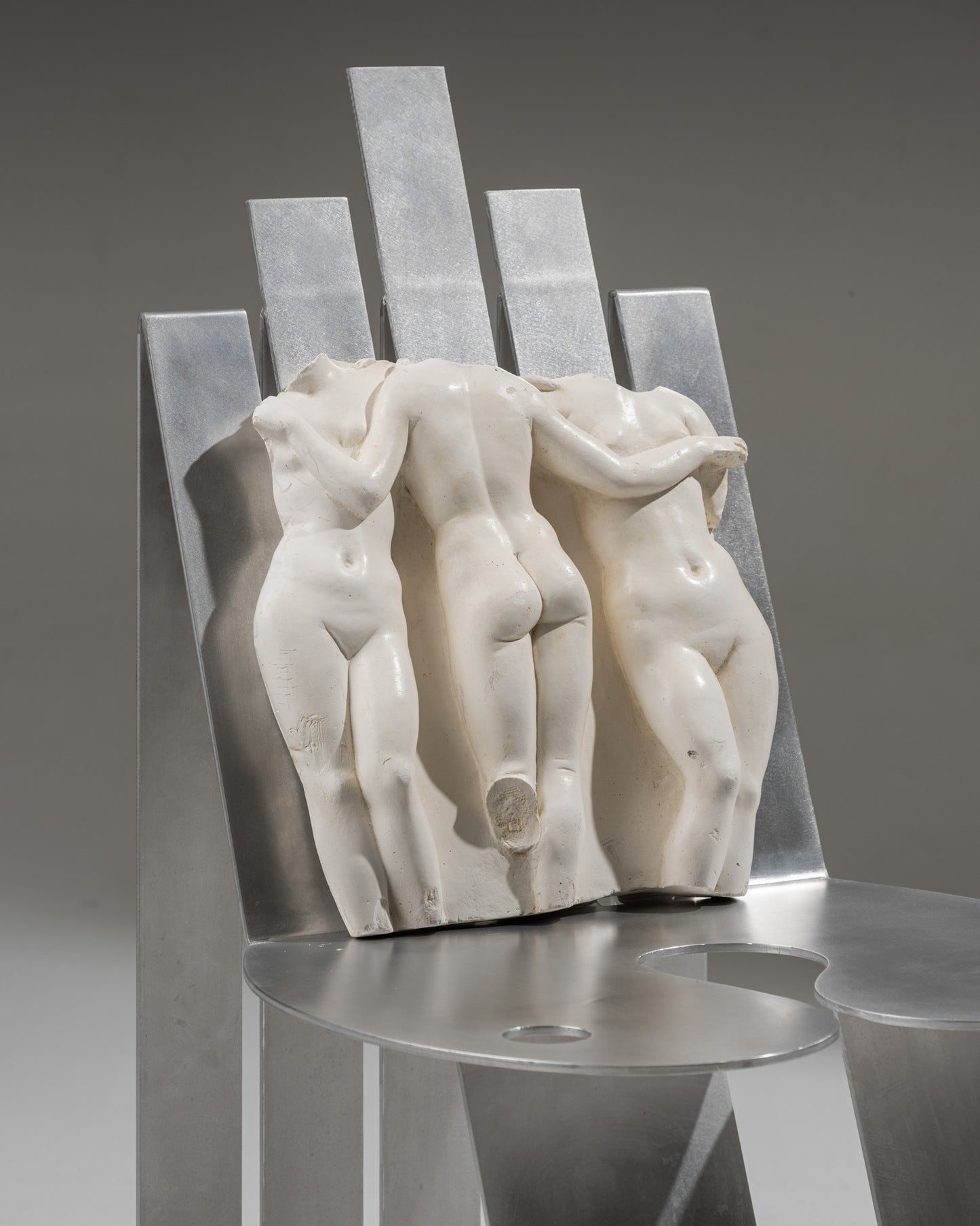 SCULPTURE MURALE BAS-RELIEF LES TROIS GRÂCES, 2000s