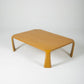 Table basse Saburo Inui pour Tendo Mokko au japon dans les années 1960. Plateau rectangulaire en bois mélaminé et pieds courbés. Bon état vintage.