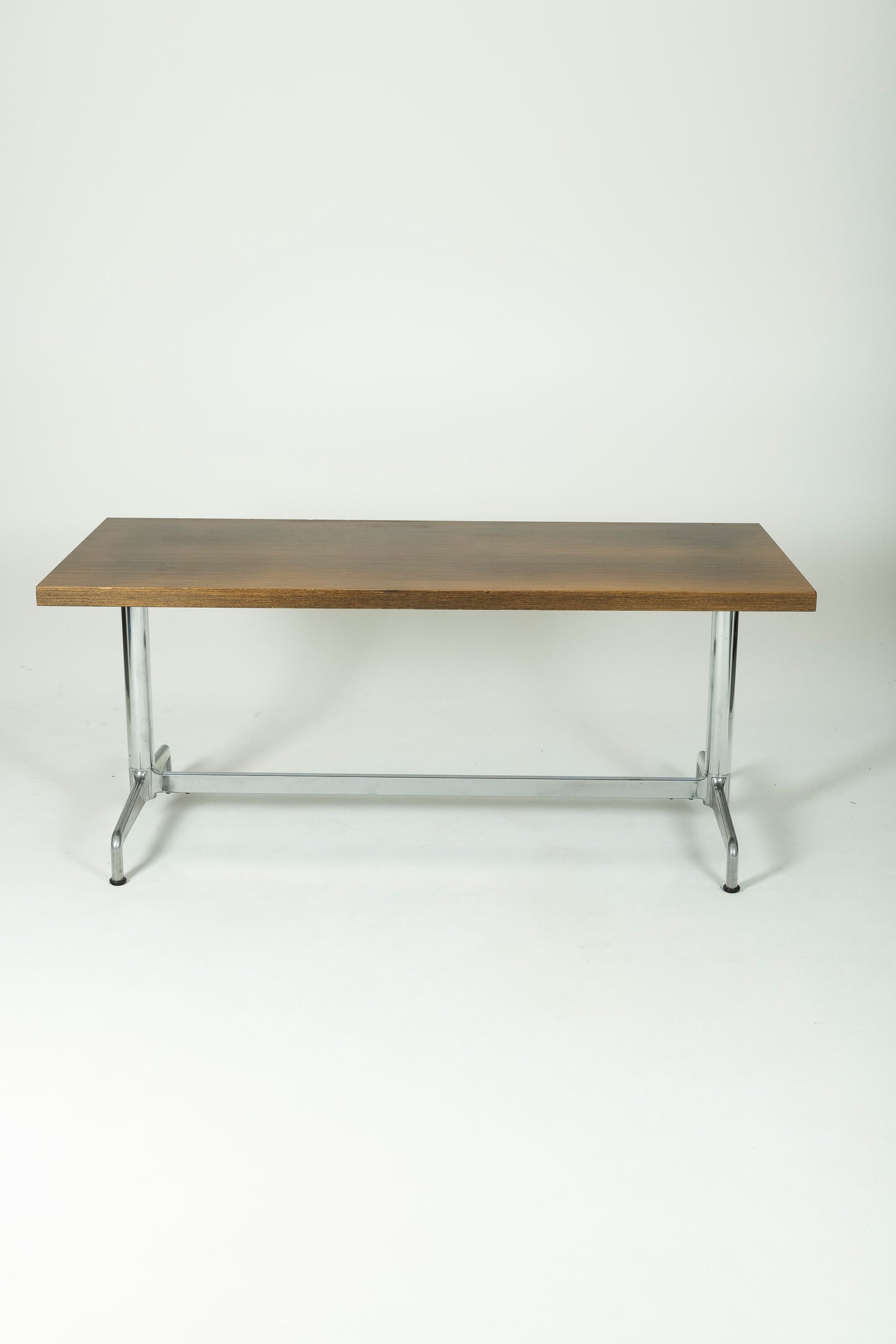 GIANCARLO PIRETTI DINING TABLE