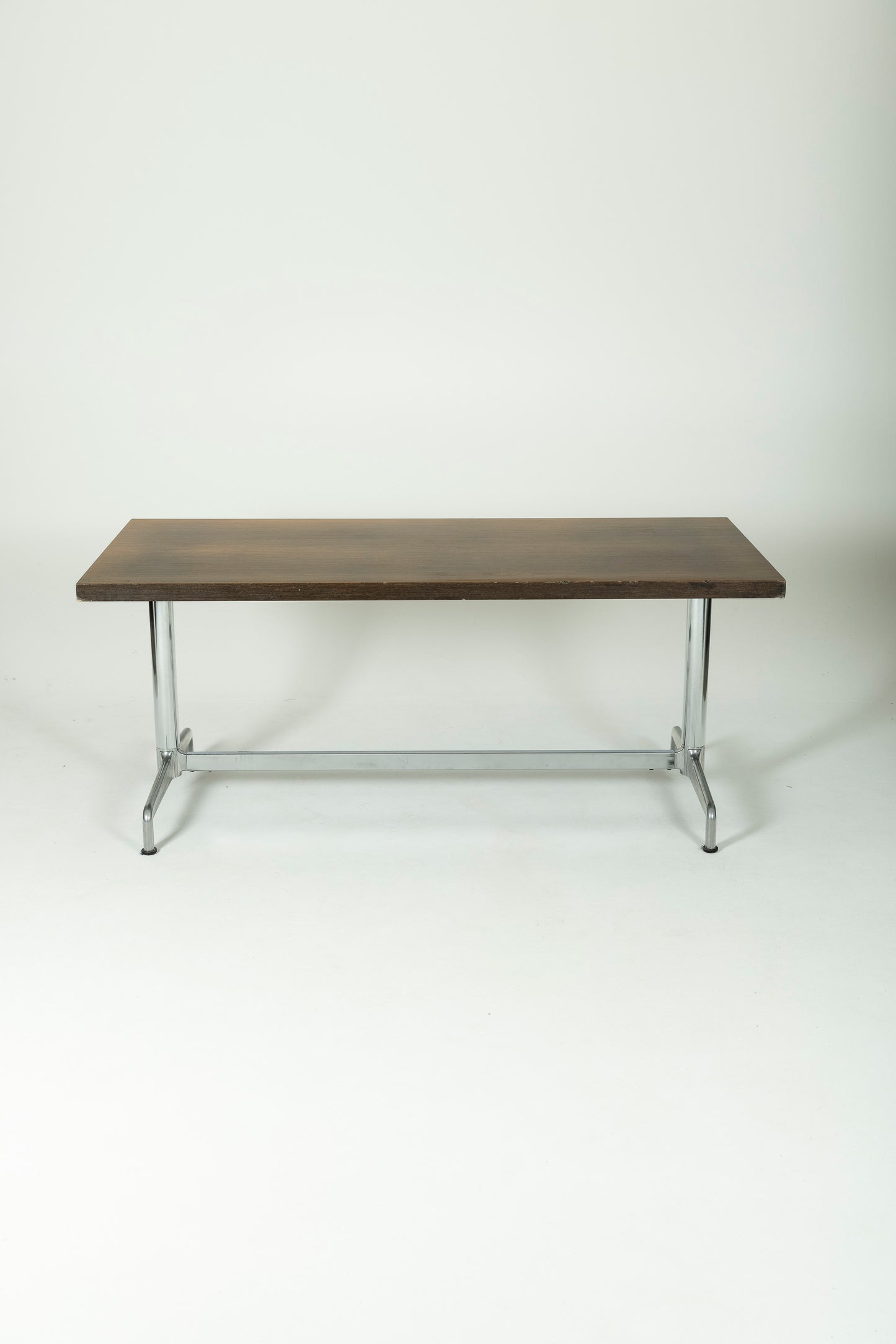 GIANCARLO PIRETTI DINING TABLE