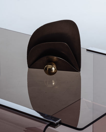 MIRROR FROM THE "EPURE" COLLECTION IN BRASS