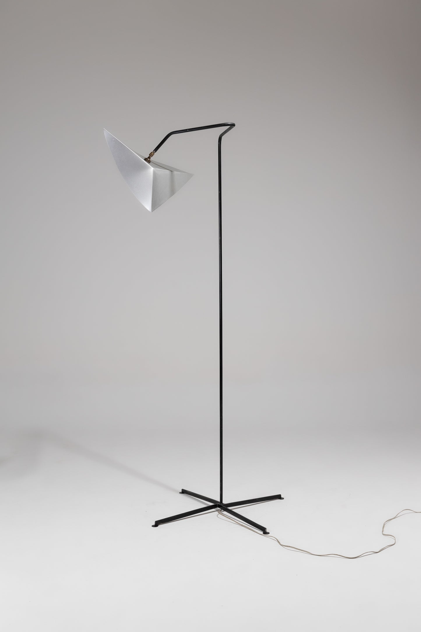 MODERNIST METAL FLOOR LAMP