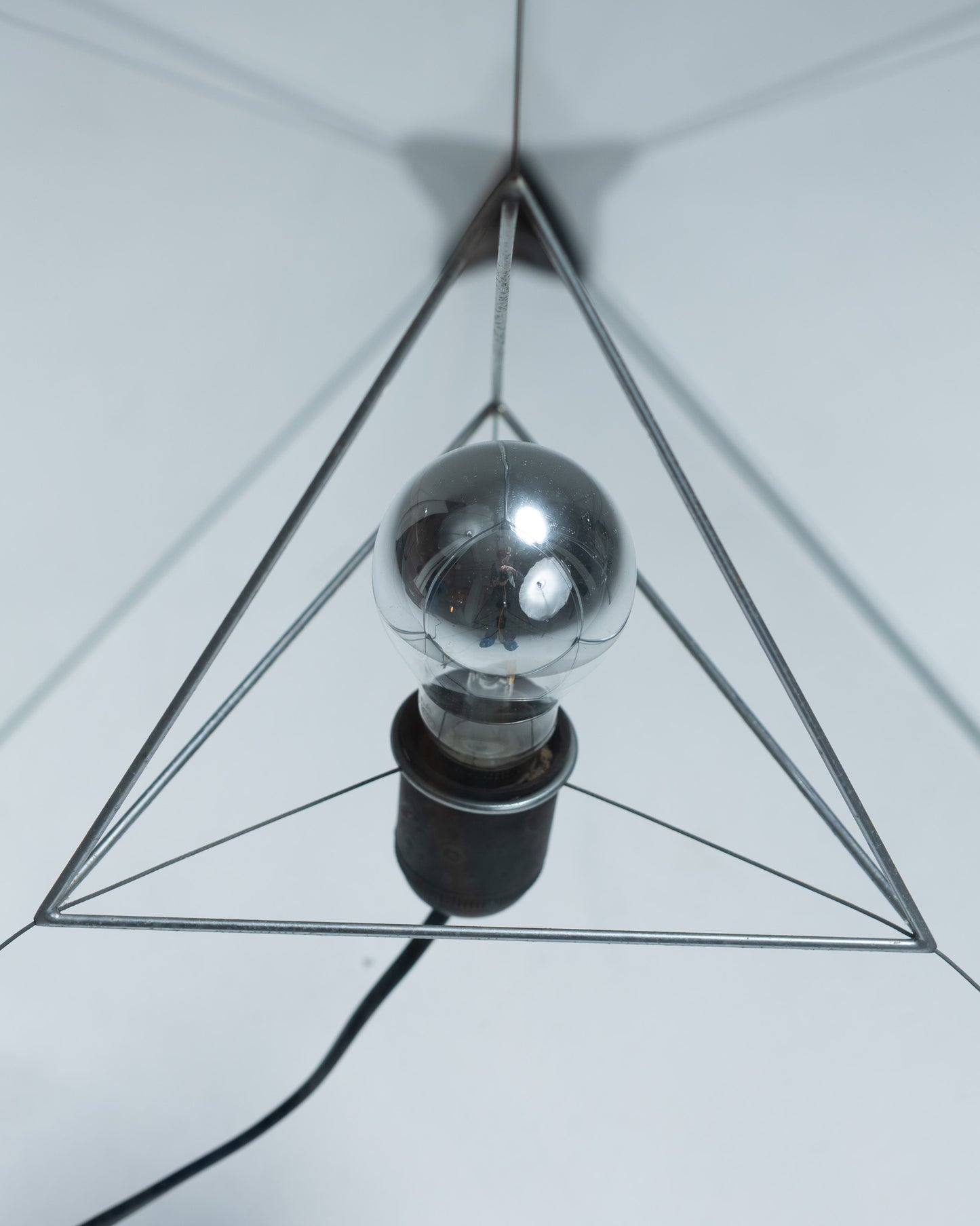 LAMPE 'TETRAHEDRON', INDOOR, 1970s