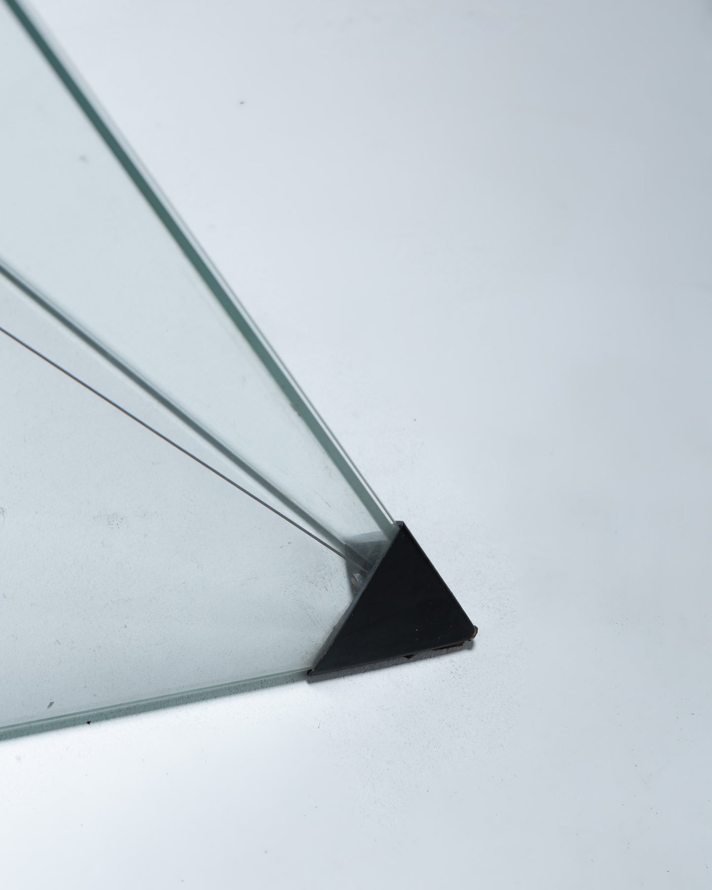 LAMPE 'TETRAHEDRON', INDOOR, 1970s