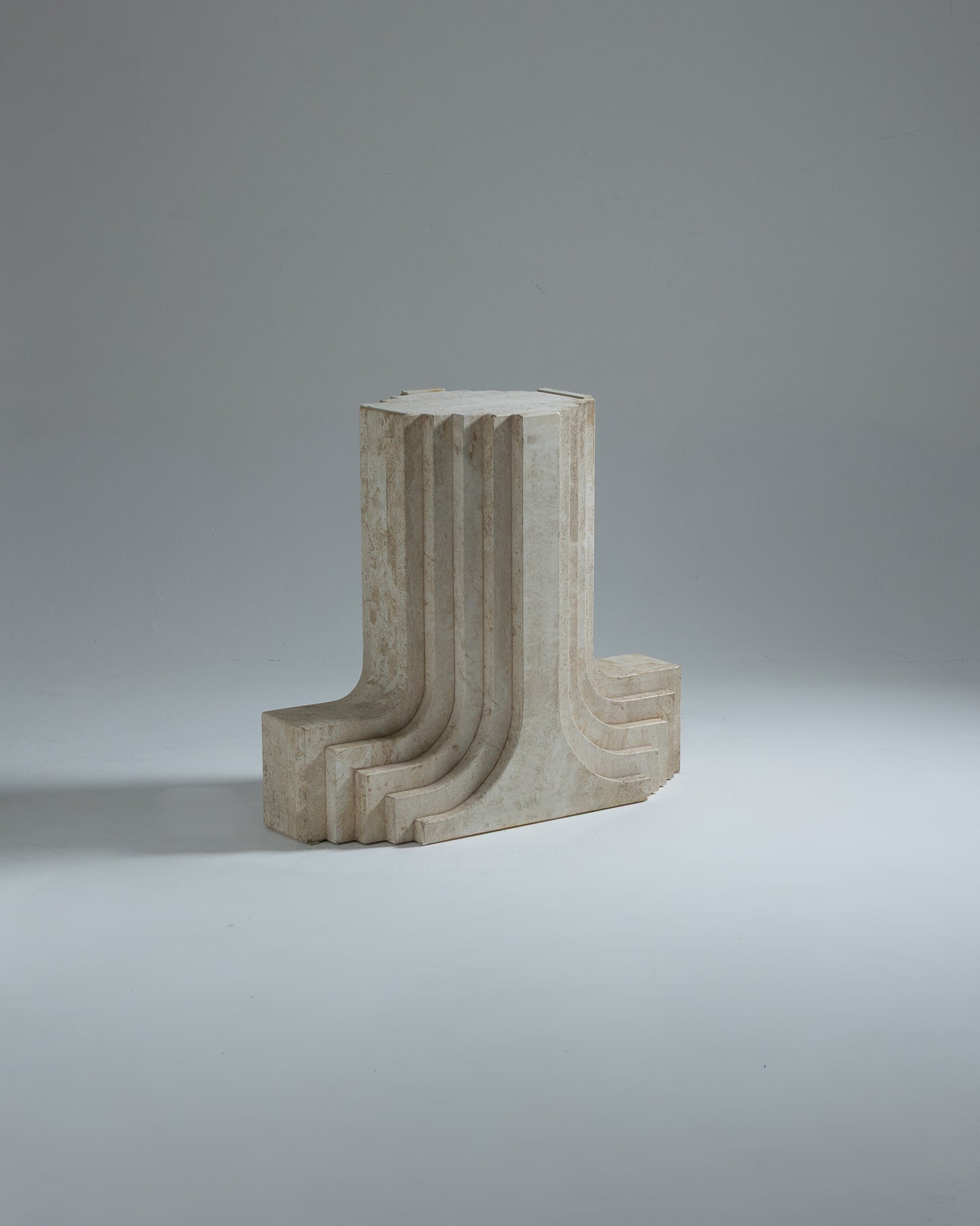 TABLE EN TRAVERTIN, CATTELAN ITALIA, 1980s