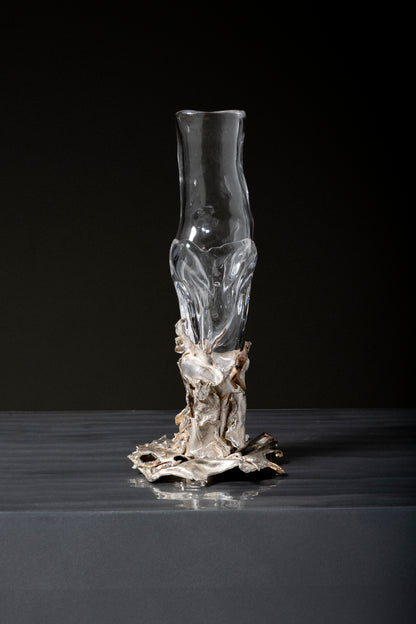 VERRE À PIED EN ARGENT ET PIERRES PRÉCIEUSES