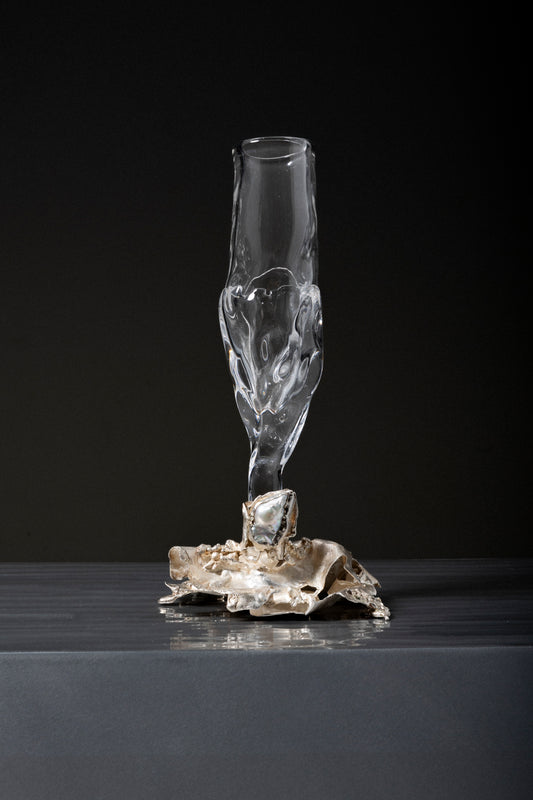 VERRE À PIED EN ARGENT ET PIERRES PRÉCIEUSES