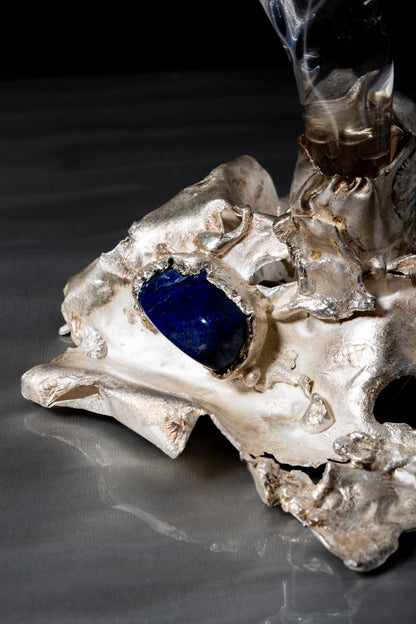 VERRE À PIED EN ARGENT ET PIERRES PRÉCIEUSES