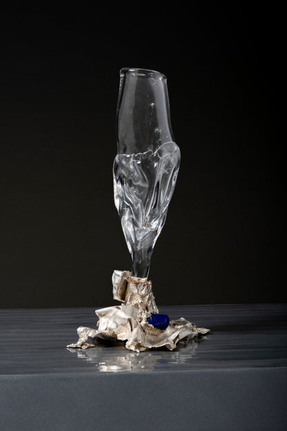 VERRE À PIED EN ARGENT ET PIERRES PRÉCIEUSES