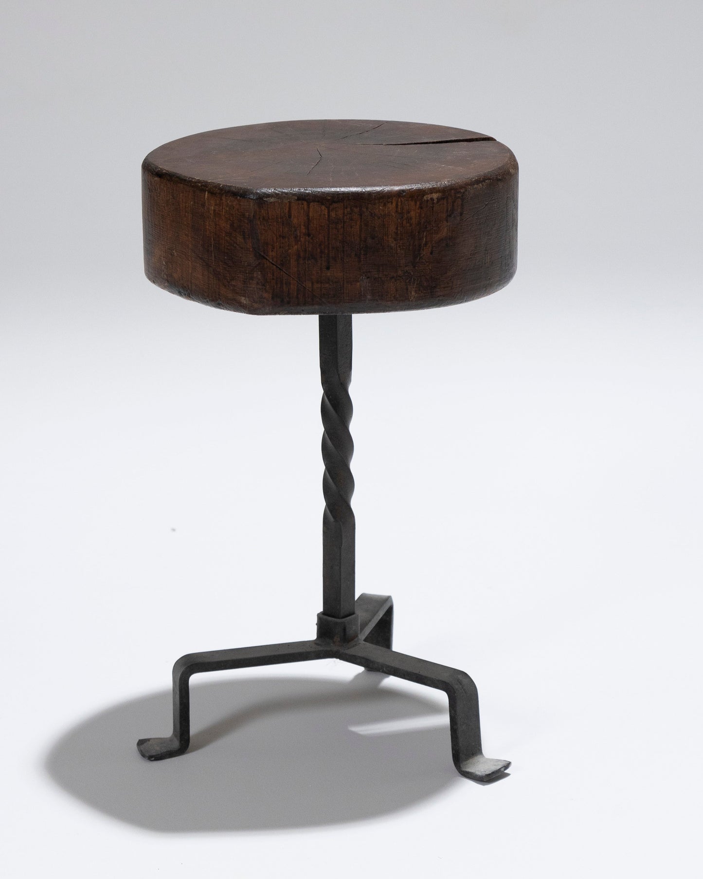 TABOURET BRUTALISTE EN BOIS MASSIF, 1960s