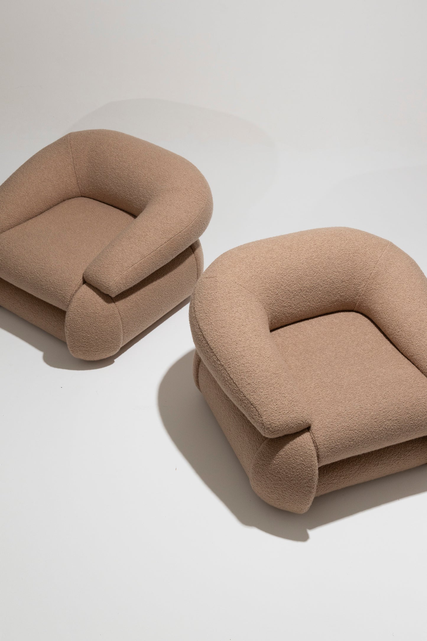 PAIR OF ADRIANO PIAZZESI ARMCHAIRS, 1960s