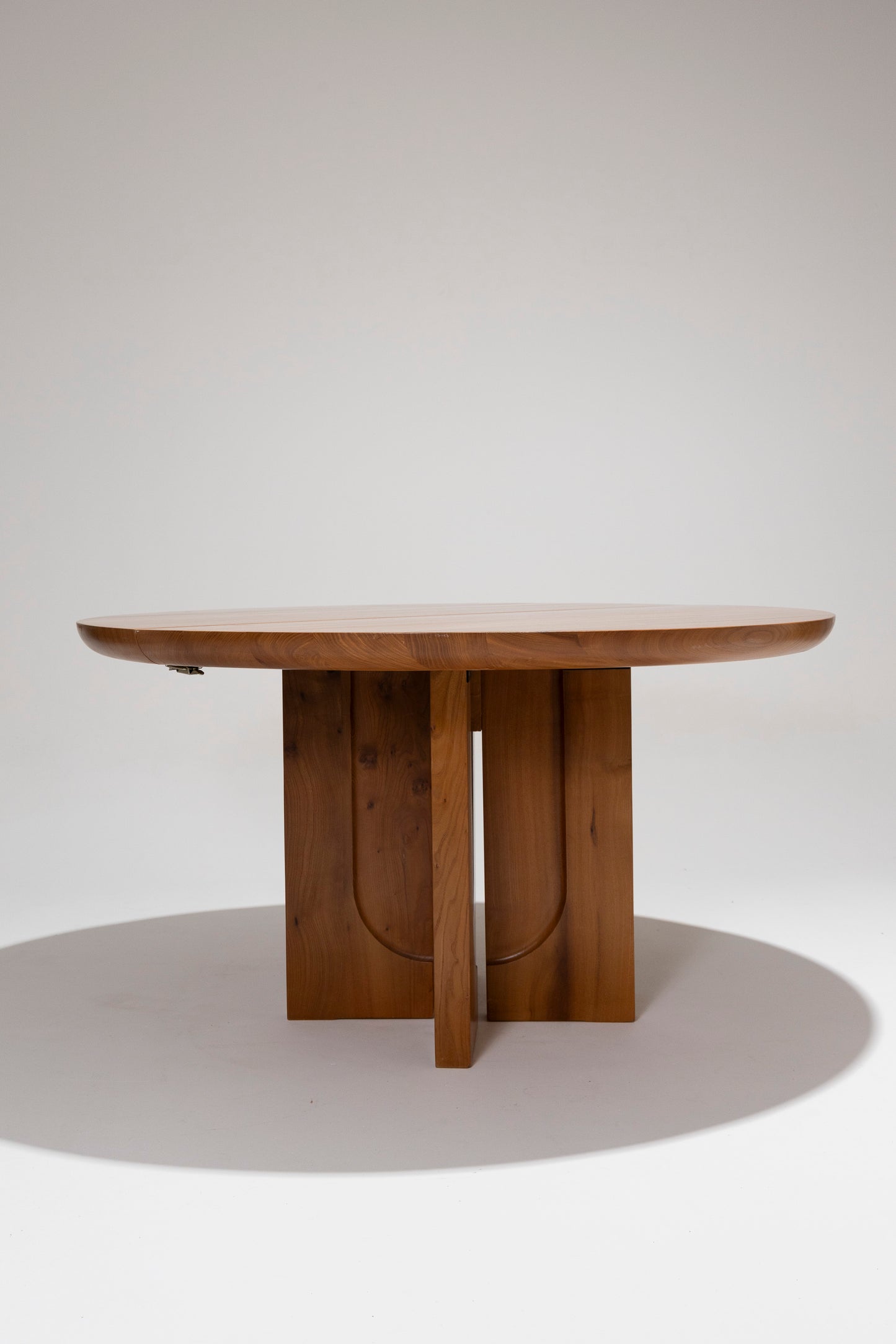 LUIGI GORGONI ROUND DINING TABLE, 1980s