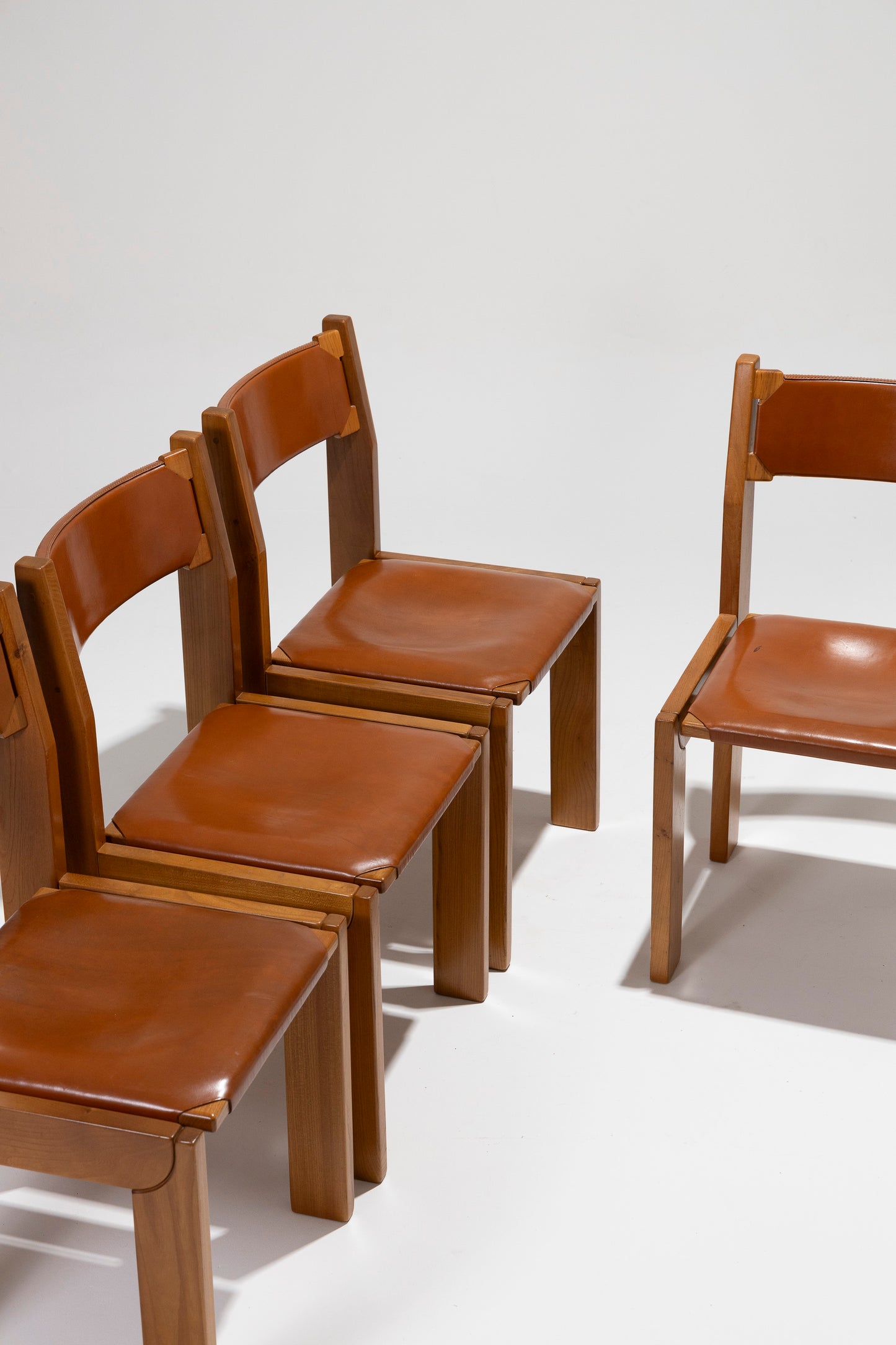 SET DE 4 CHAISES EN ORME REGAIN, 1960s