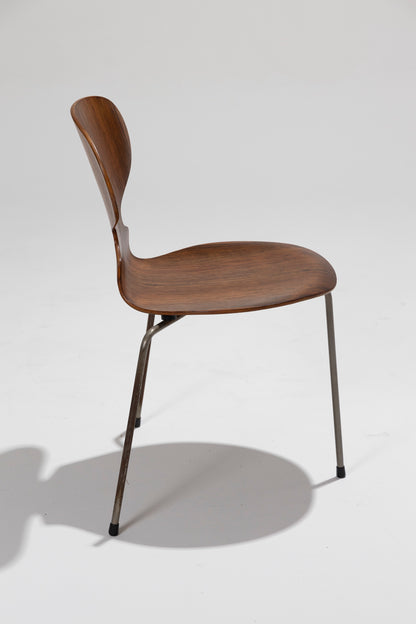 ARNE JACOBSEN „ANT“-STUHL, 1950er Jahre