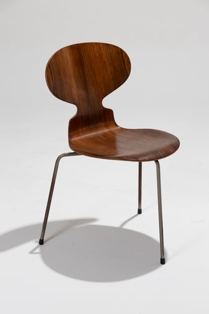 ARNE JACOBSEN „ANT“-STUHL, 1950er Jahre