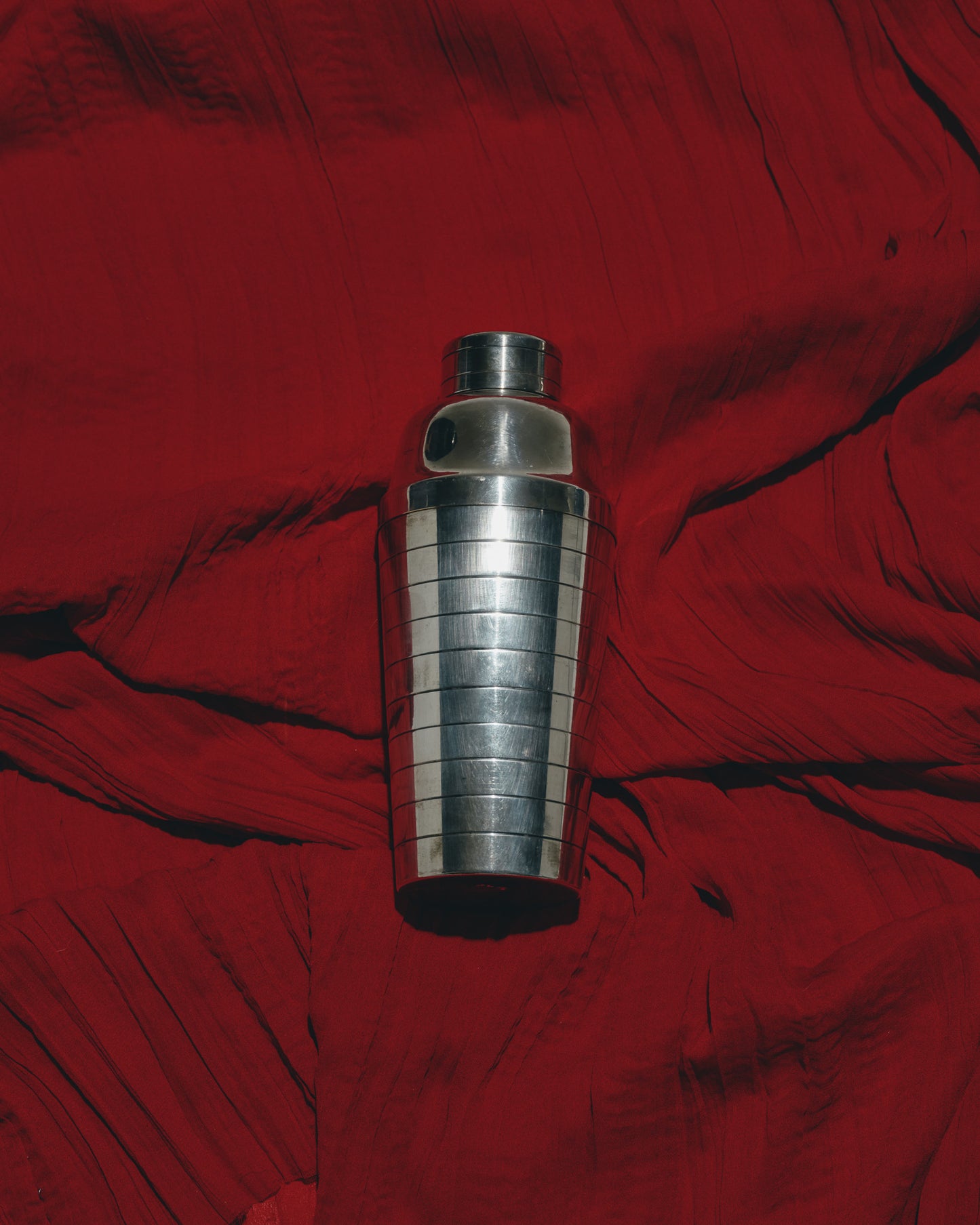 SHAKER EN MÉTAL ARGENTÉ, 1950s