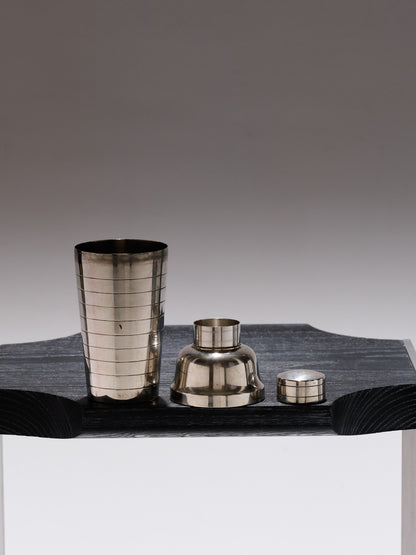 SHAKER EN MÉTAL ARGENTÉ, 1950s