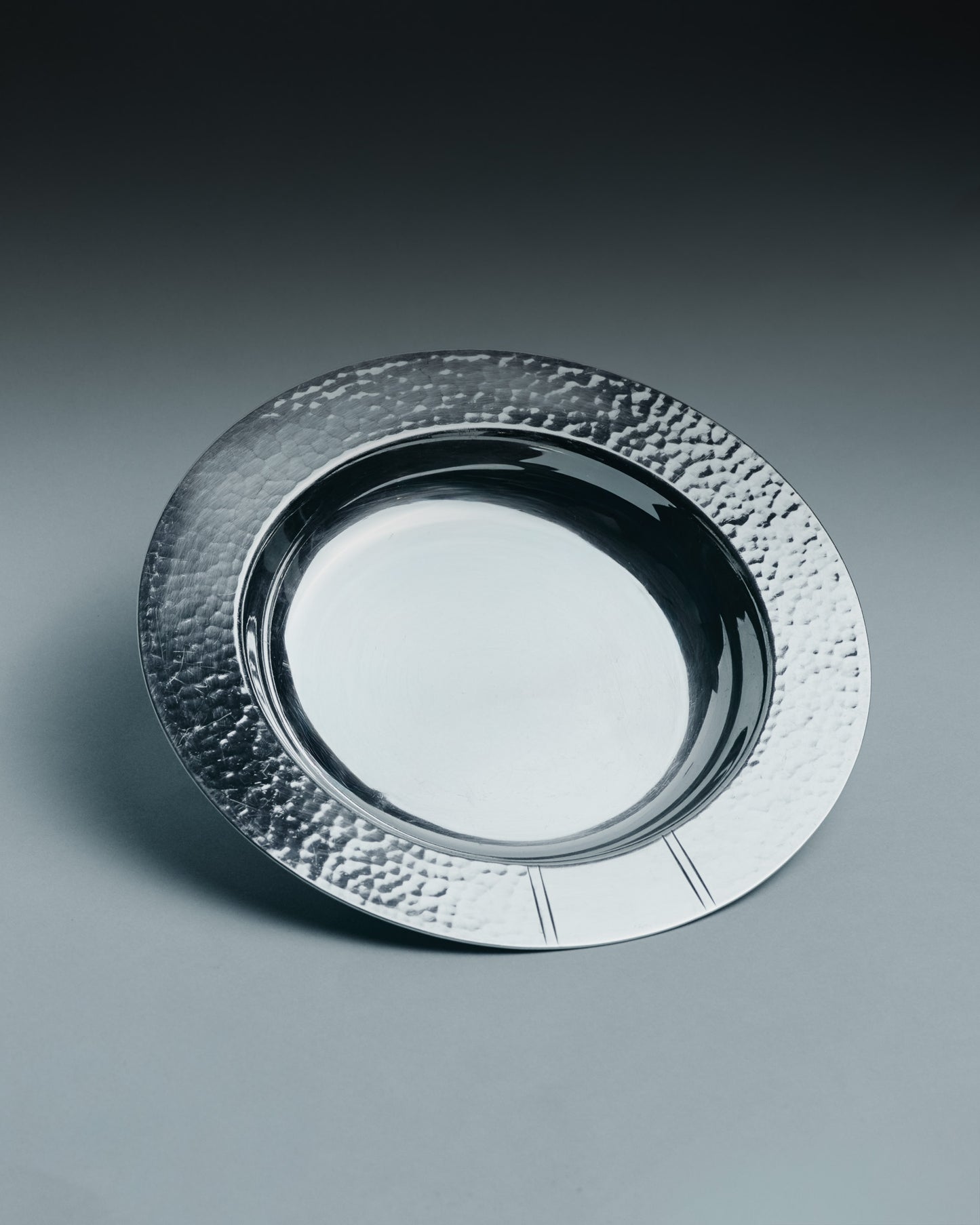 ASSIETTE À PÂTÉE EN MÉTAL ARGENTÉ POUR PETIT CHIEN / CHAT, CHRISTOFLE, 1960s