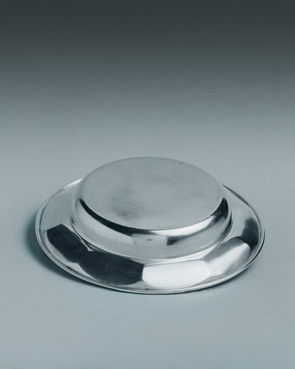 ASSIETTE À PÂTÉE EN MÉTAL ARGENTÉ POUR MOYEN CHIEN / CHAT, 1950s