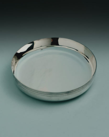 ASSIETTE A PATÉE POUR MOYEN CHIEN EN MÉTAL ARGENTÉ, 1960s