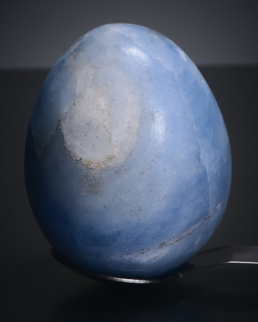 OEUF DÉCORATIF EN CALCITE