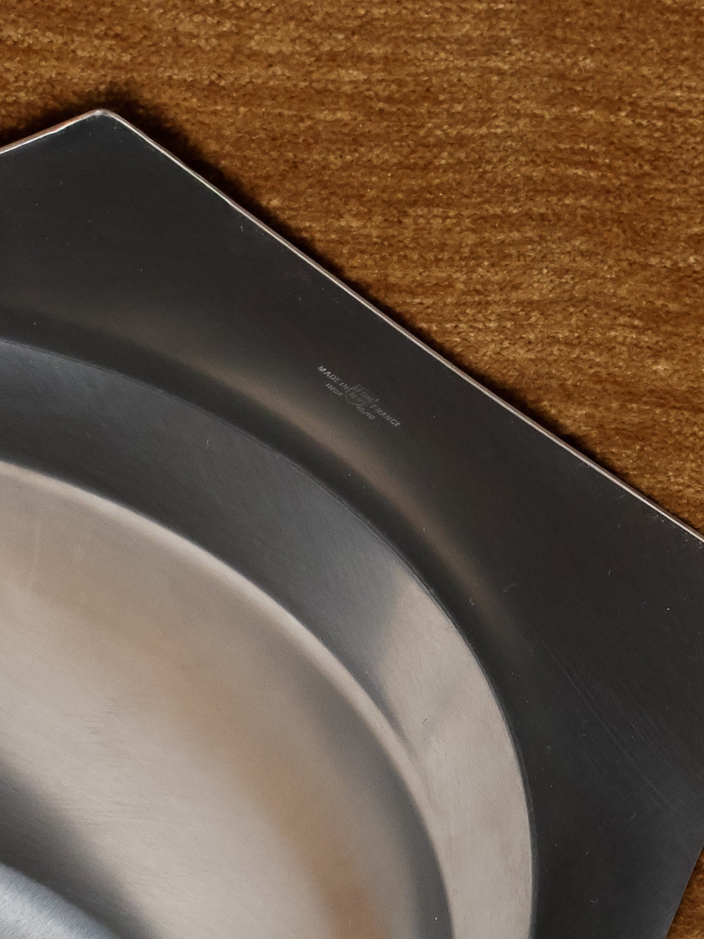 PETIT DOG/CAT PATE PLATE, LETANG REMY