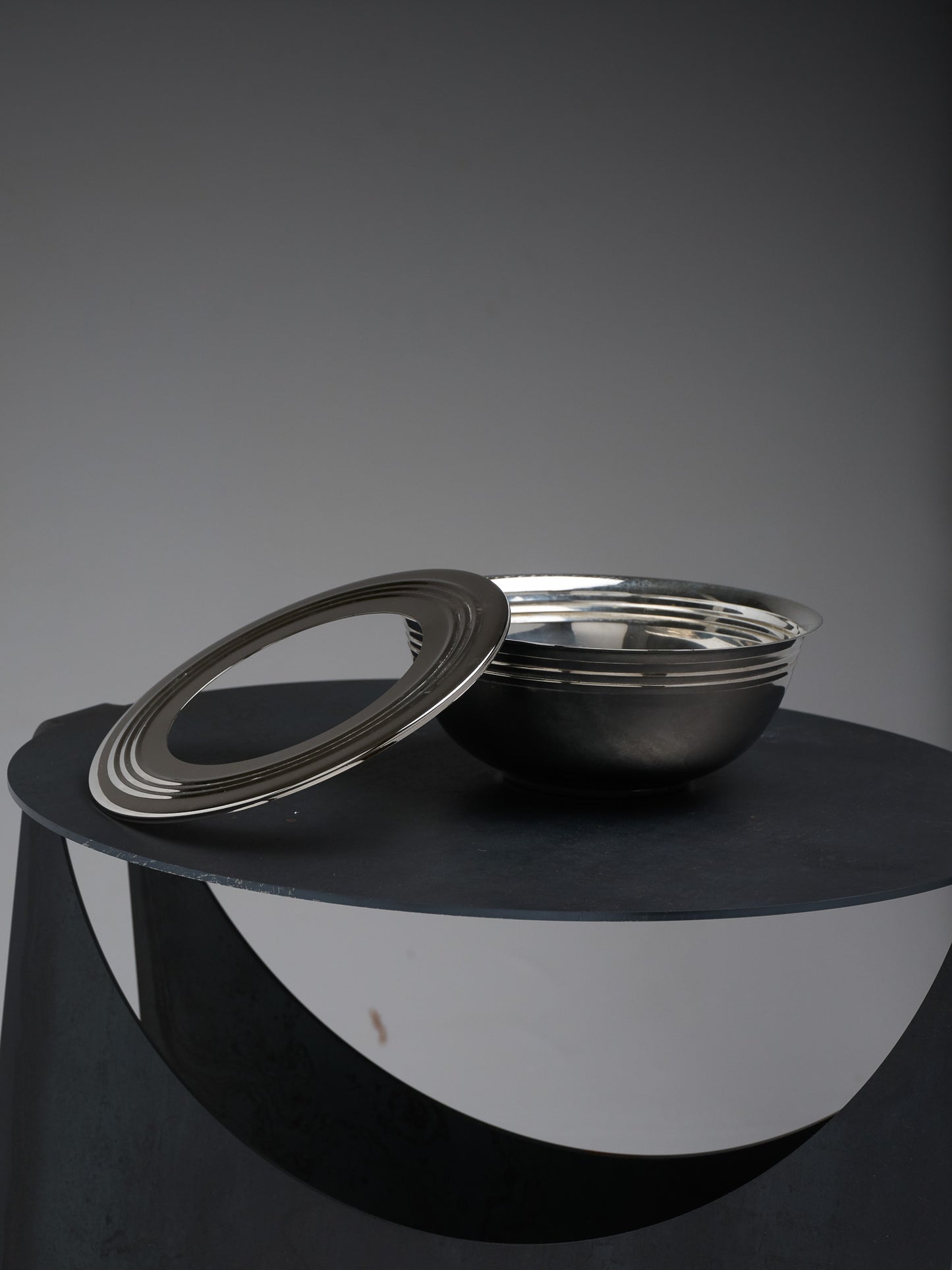 CAVIAR SERVICE, GENEVIÈVE LETHU