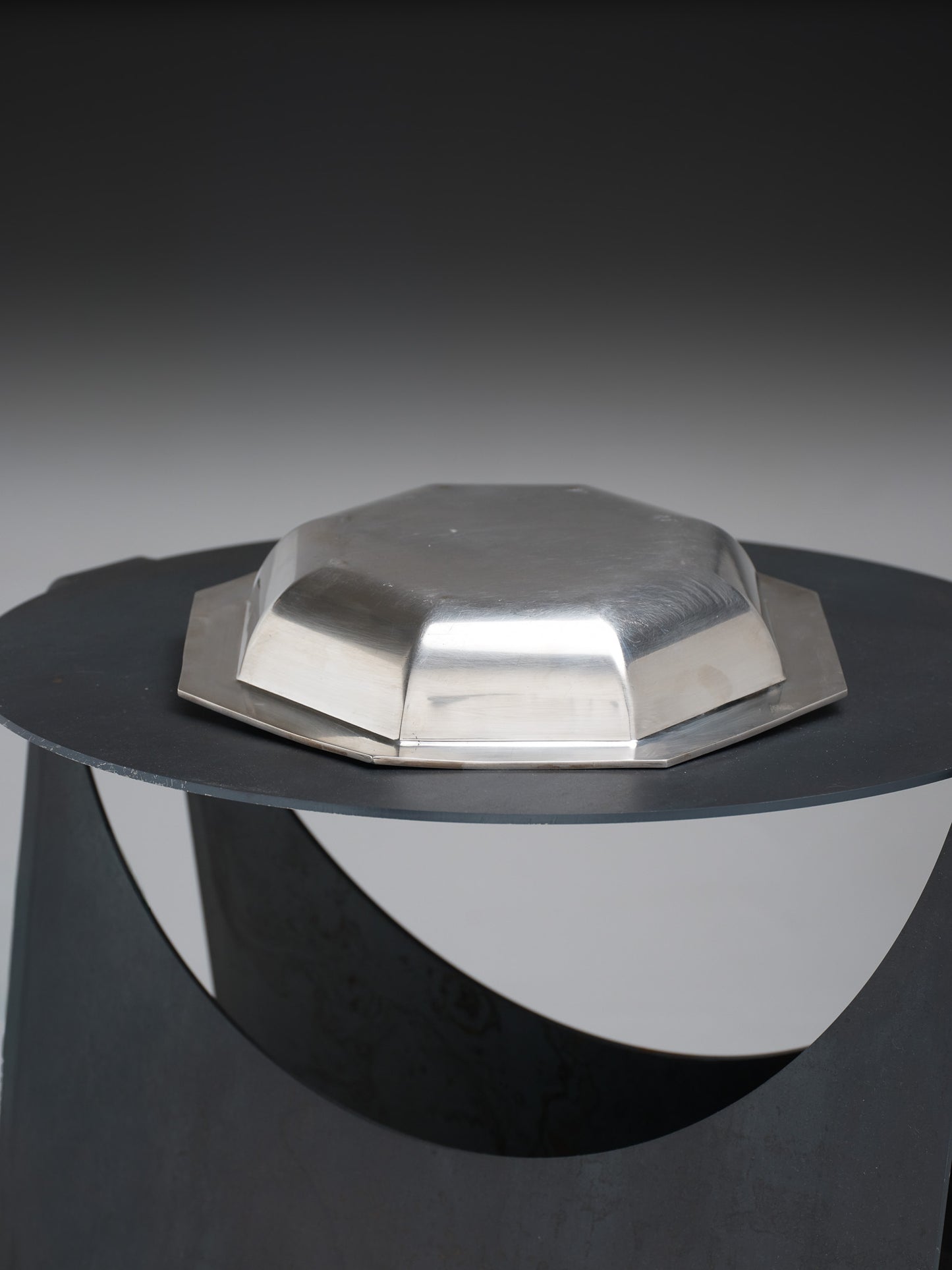 SILVER-PLATED METAL VEGETABLE DISH