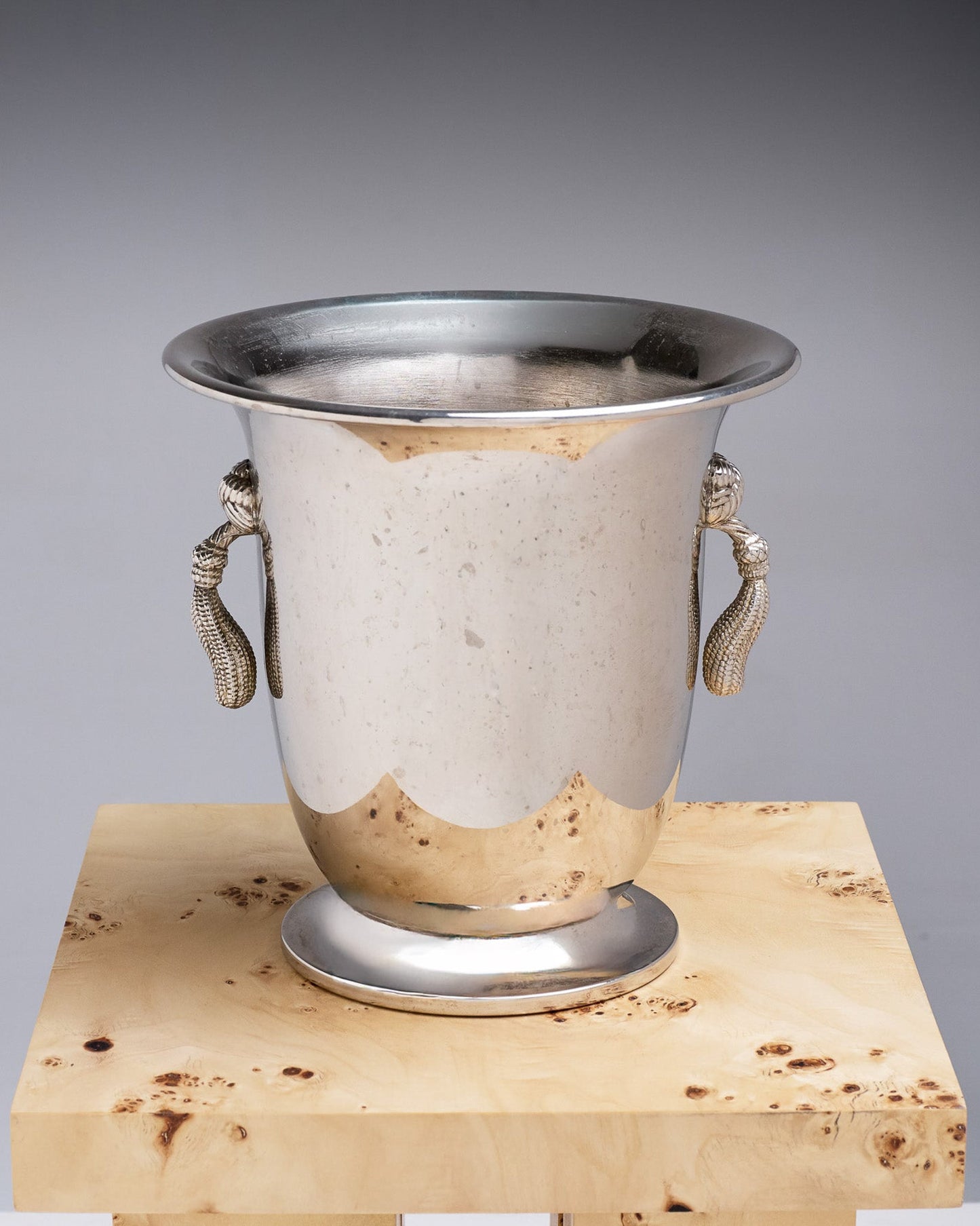 SEAU À CHAMPAGNE EN MÉTAL ARGENTÉ, 1960s