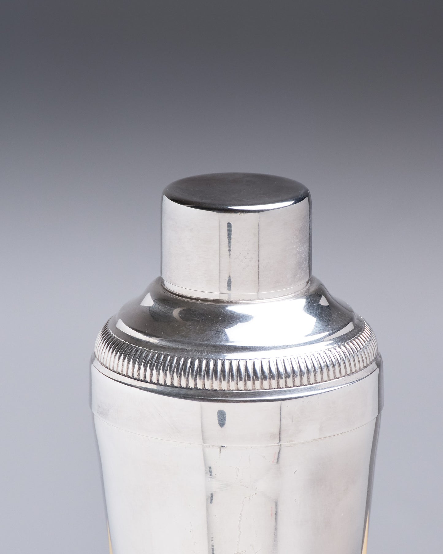 SHAKER EN MÉTAL ARGENTÉ, 1950s