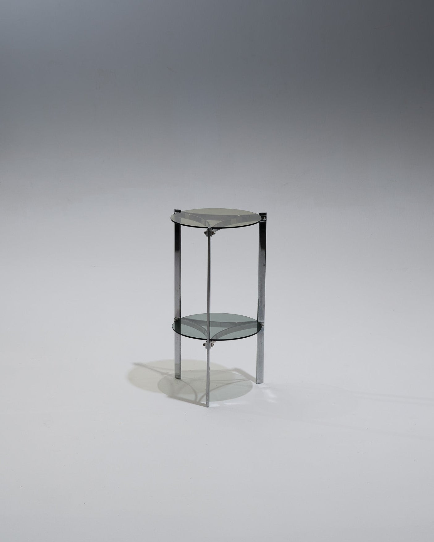 TABLE D'APPOINT EN MÉTAL ET VERRE, 1970s