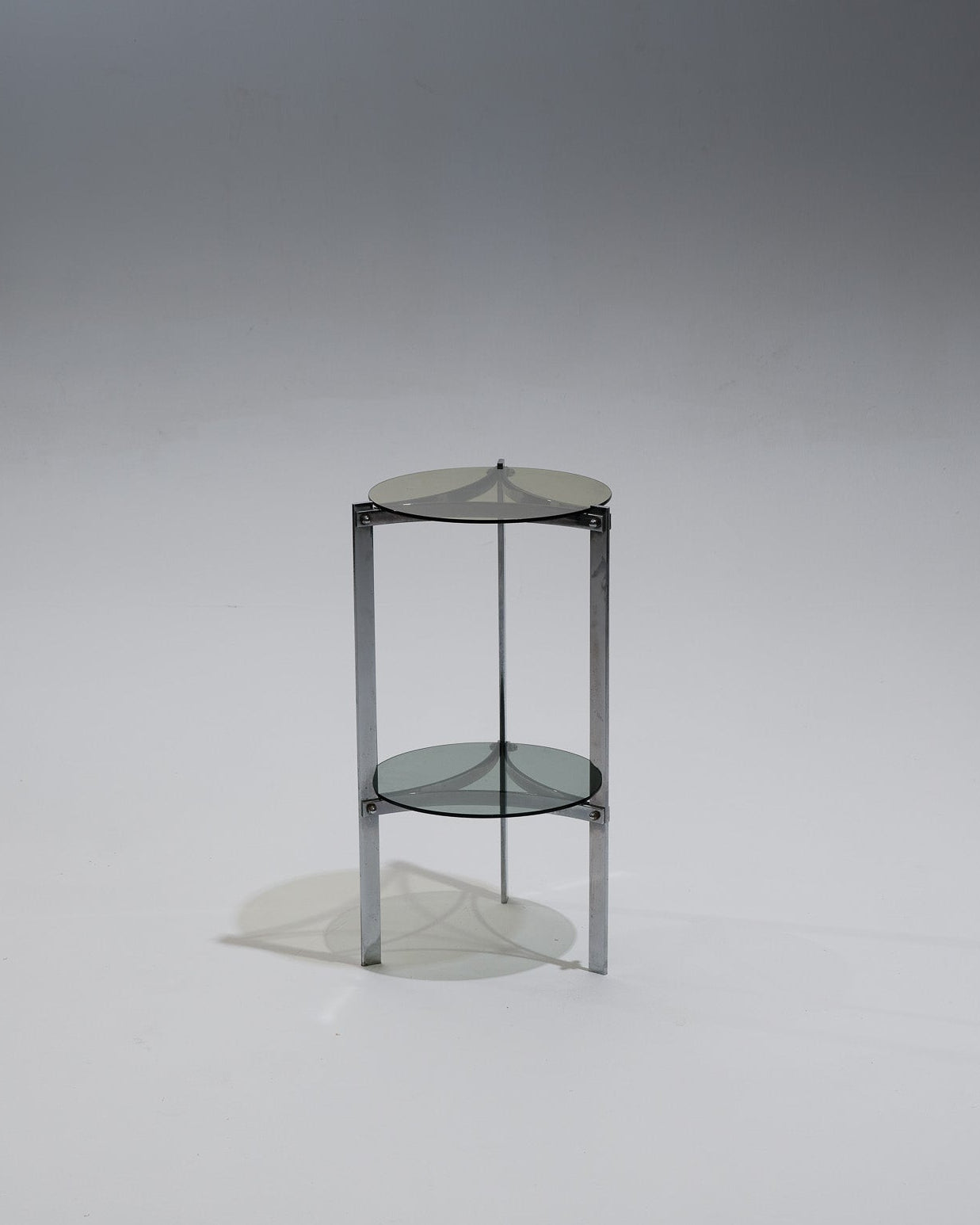 TABLE D'APPOINT EN MÉTAL ET VERRE, 1970s